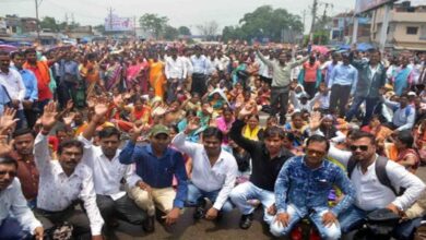 Pay scale and regularization to 65 thousand para teachers of Jharkhand