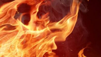 shouts of people in Ismailganj