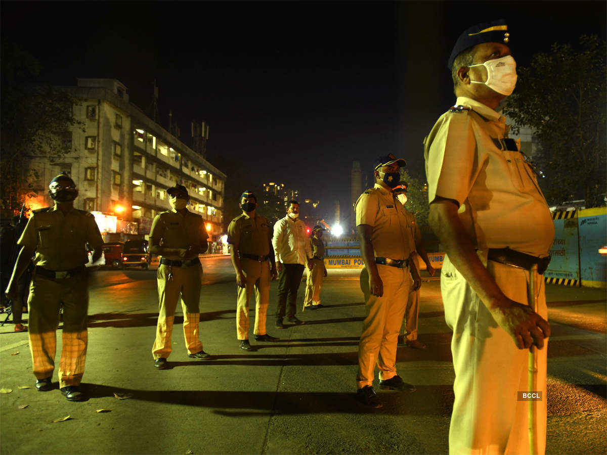 Government announces Night Curfew amid growing threat of Omicron, warns of Yellow Alert