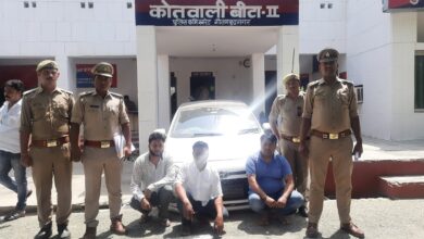 Police arrested the main kingpin of three absconding liquor smugglers