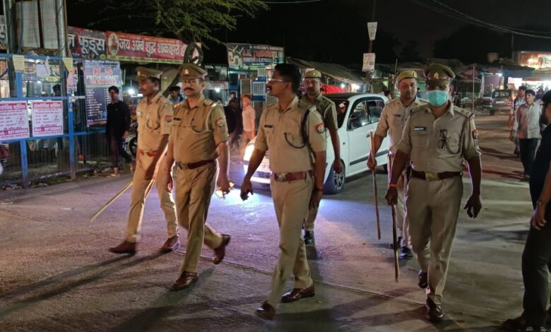 DCP marching on foot with the police force in their respective areas as per the instructions of Police Commissioner Gautam Budh Nagar.