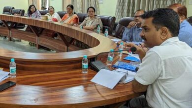 Social Welfare Minister Aseem Arun told the officers - the officers should listen to the problems of the public and solve them