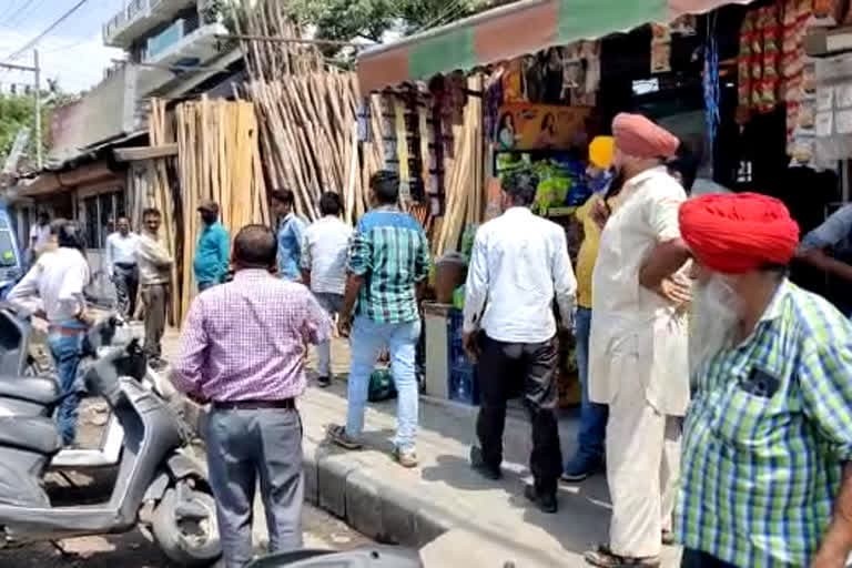 Municipal corporation's campaign to remove encroachment, empty roads