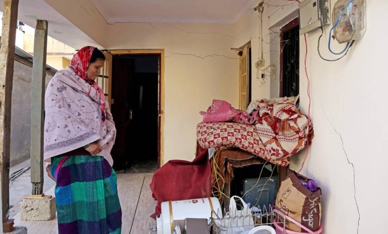 Prohibition on demolition of 2 hotels in protest against land subsidence in Joshimath; 86 houses found 'unsafe'